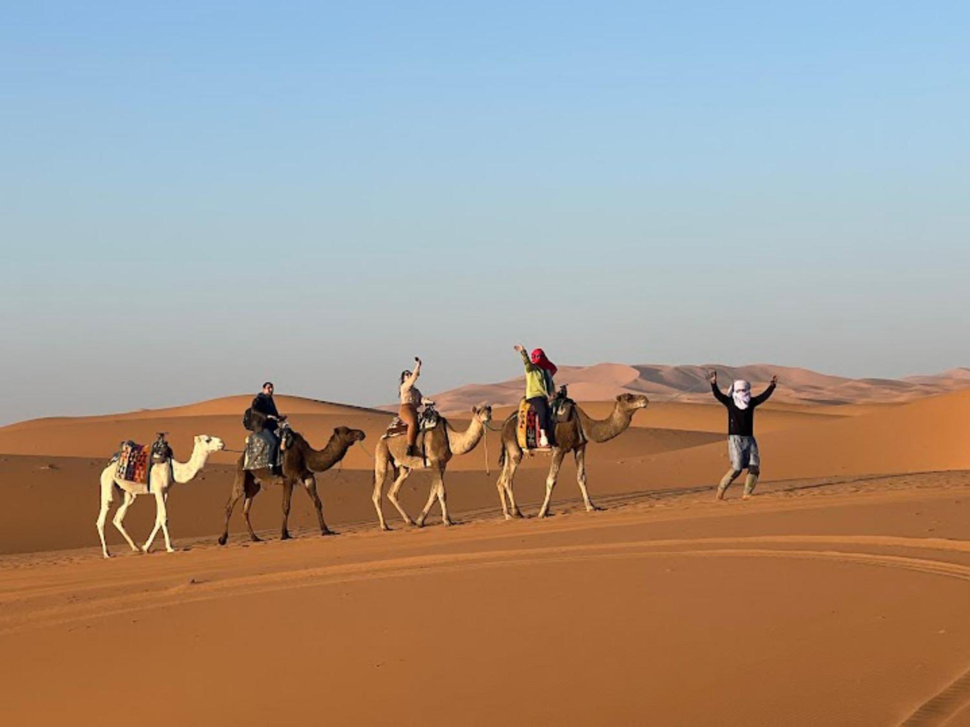 Merzouga Desert Campsite &Activities Ngoại thất bức ảnh
